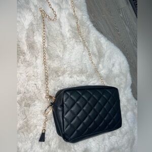 Quilted‎ purse (3/$55)